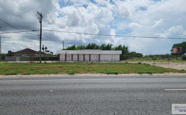 Pictures of Land property located at 4030 Fm 511, Brownsville, TX 78521 for sales - image #1