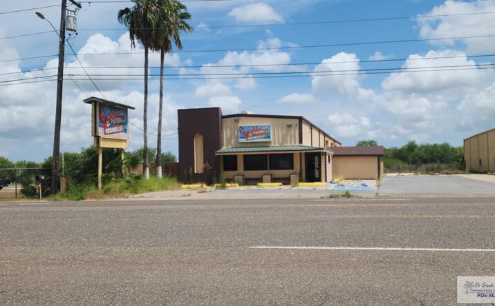 Pictures of Retail property located at 7738 Padre Island Hwy., Brownsville, TX 78521 for sales - image #1