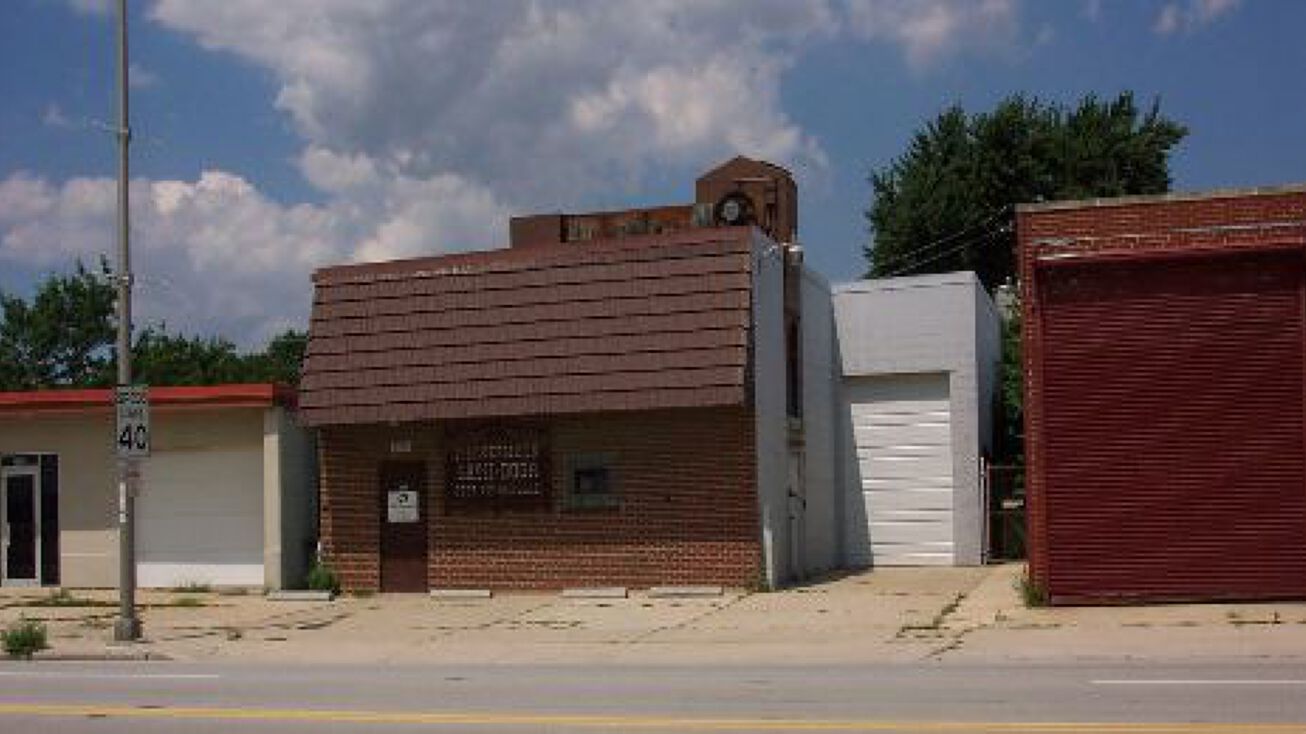 8726 W. 47th Street, McCook, IL 60525