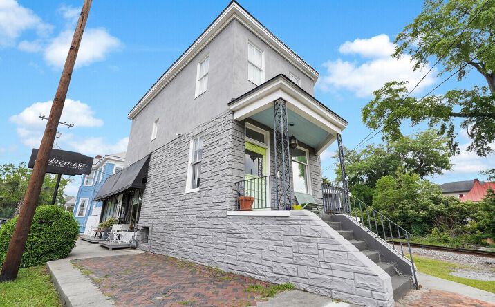 Pictures of Mixed Use, Retail property located at 2312 Abercorn Street, Savannah, GA 31401 for sales - image #1