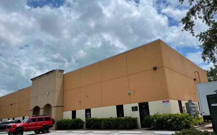 Pictures of Industrial, Office, Retail property located at 8821 Business Park Dr, Fort Myers, FL 33912 for sales - image #1