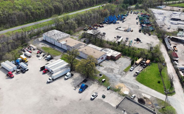 image of property at 8100 LYNHURST RD Dundalk MD 21222-3615