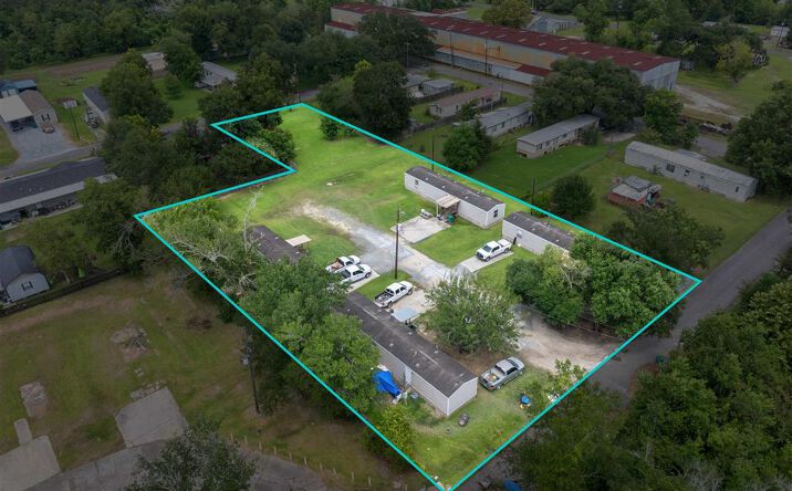 Pictures of Multifamily, Land property located at 612 W Brimstone Street, Sulphur, LA 70663 for sales - image #1