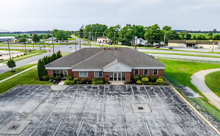 Pictures of Office property located at 136 N Ridge St, Monroeville, OH 44847 for sales - image #1