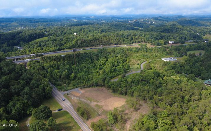 Pictures of Land property located at 610 Amanda Ln, Kodak, TN 37764 for sales - image #1