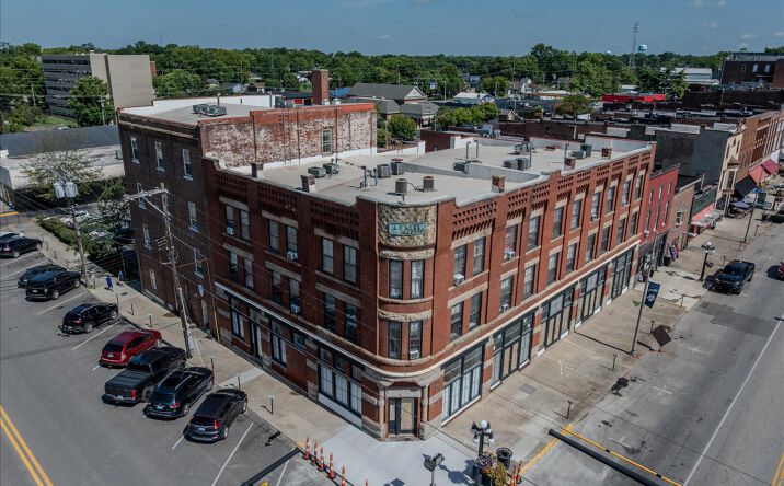 Pictures of Mixed Use, Multifamily property located at 2 N Main St, Winchester, KY 40391 for sales - image #1