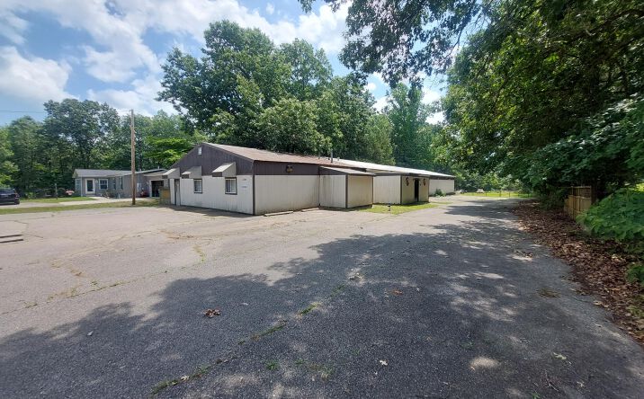 Pictures of Special Purpose property located at 1724 E Bertrand Road, Niles, MI 49120 for sales - image #1