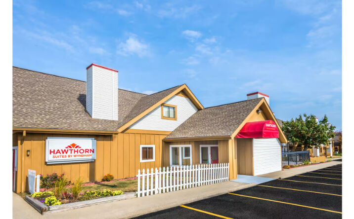 Pictures of Hospitality property located at 7072 Poe Ave, Dayton, OH 45414 for sales - image #1
