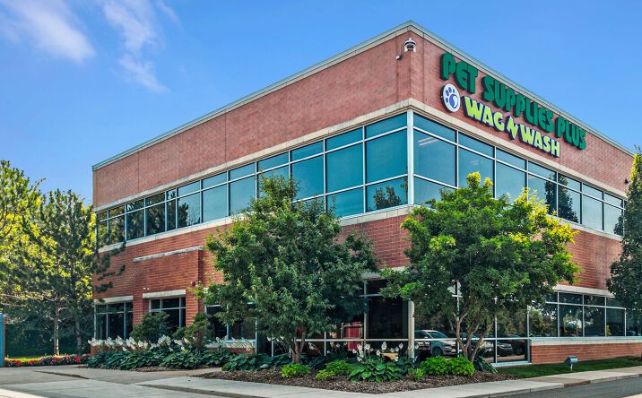 Pictures of Office property located at 17410 College Pkwy, Livonia, MI 48152 for sales - image #1