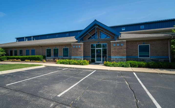 Pictures of Retail, Office, Industrial property located at 3770 Dixie Hwy, Waterford Twp, MI 48329 for sales - image #1