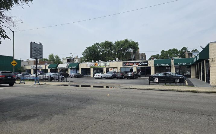 Pictures of Business for Sale, Retail property located at 6226 N California Avenue, Chicago, IL 60659 for sales - image #1