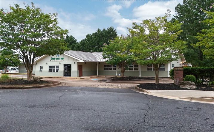Pictures of Business for Sale, Office, Retail property located at 7830 Highway 92, Woodstock, GA 30189 for sales - image #1