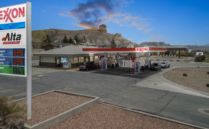 Pictures of Retail property located at 1050 W Flaming Gorge Way, Green River, WY 82935 for sales - image #1