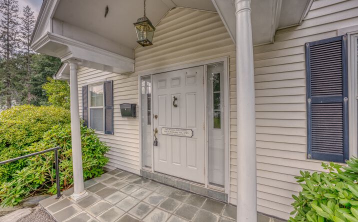 Pictures of Office property located at 188 Cottage St, Littleton, NH 03561 for sales - image #1