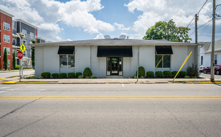 Pictures of Office property located at 320 E Elm St, New Albany, IN 47150 for sales - image #1