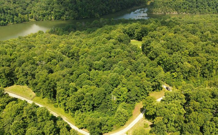 Pictures of Land property located at Lot 20 Newpointe Subdivision, Snow, KY 42602 for sales - image #1