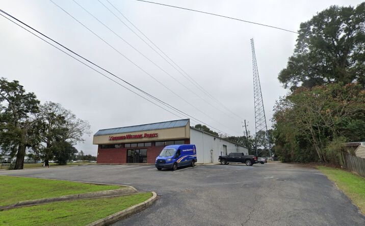 Pictures of Industrial, Mixed Use property located at 6901 Moffett Rd, Mobile, AL 36618 for sales - image #1