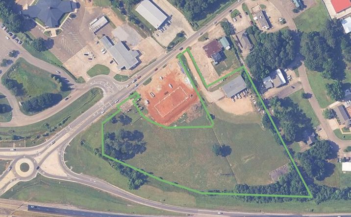 Pictures of Land property located at Hwy 82 & Military Rd Exchange, Columbus, MS 39705 for sales - image #1