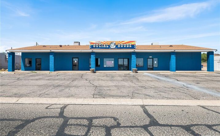 Pictures of Retail, Mixed Use property located at 613 Hall Street, Kingman, AZ 86401 for sales - image #1