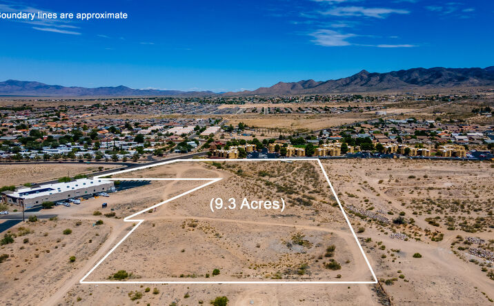 Pictures of Land, Multifamily, Retail property located at Lot 009 Hualapai Mntn Rd, Kingman, AZ 86401 for sales - image #1