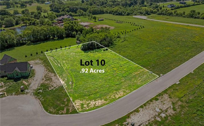 Pictures of Land, Multifamily property located at 13315 Winner's Circle, Smithville, MO 64089 for sales - image #1
