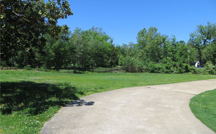 image of property at 2740 S UTICA AVE Tulsa OK 74114-4206