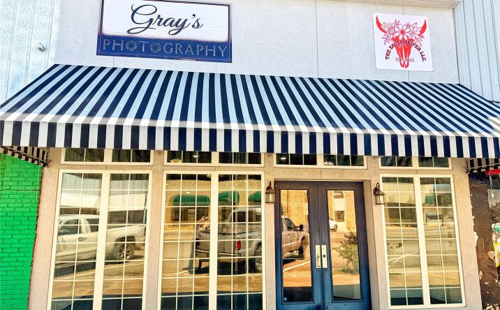 Pictures of Mixed Use property located at 114 N Main Street, Coalgate, OK 74538 for sales - image #1