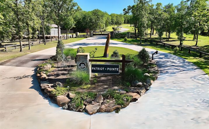 Pictures of Land property located at 14 Patriot Pointe, Eufaula, OK 74432 for sales - image #1
