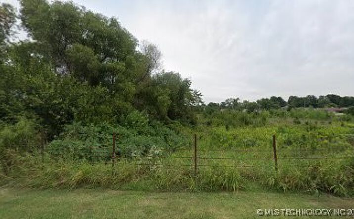 Pictures of Land property located at 3620 E Gillette Street S, Broken Arrow, OK 74014 for sales - image #1