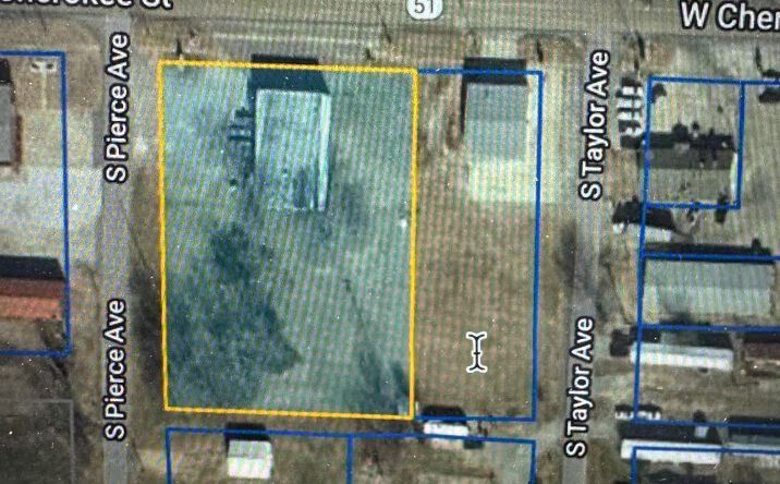Pictures of Retail, Office property located at 705 W Cherokee Street, Wagoner, OK 74467 for sales - image #1
