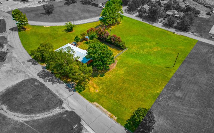 Pictures of Mixed Use property located at 1700 Virginia Avenue, Atoka, OK 74525 for sales - image #1