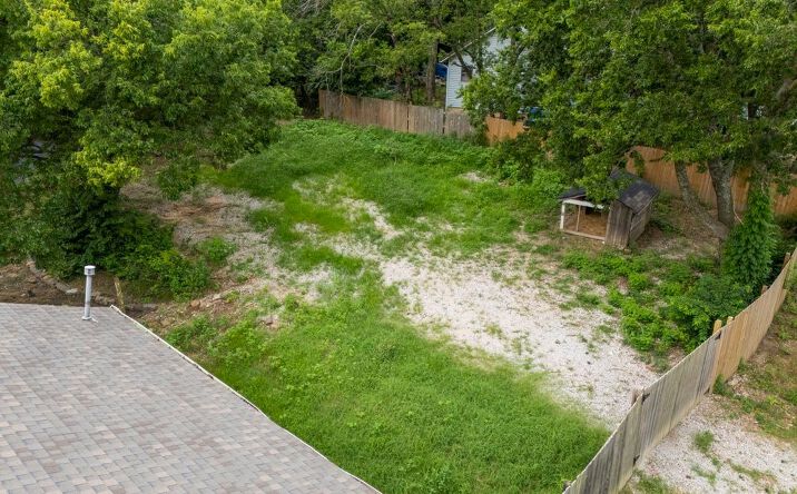 Pictures of Land property located at 12 W Pennsylvania Avenue, Kiefer, OK 74041 for sales - image #1