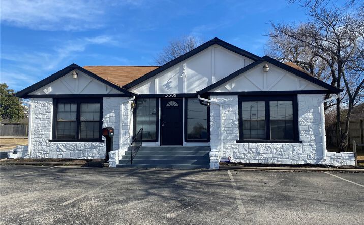 Pictures of Office property located at 3309 S Yale Avenue, Tulsa, OK 74135 for sales - image #1