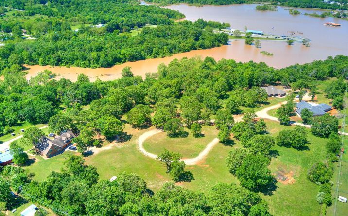 Pictures of Land property located at 8 E 1200, Eufaula, OK 74432 for sales - image #1