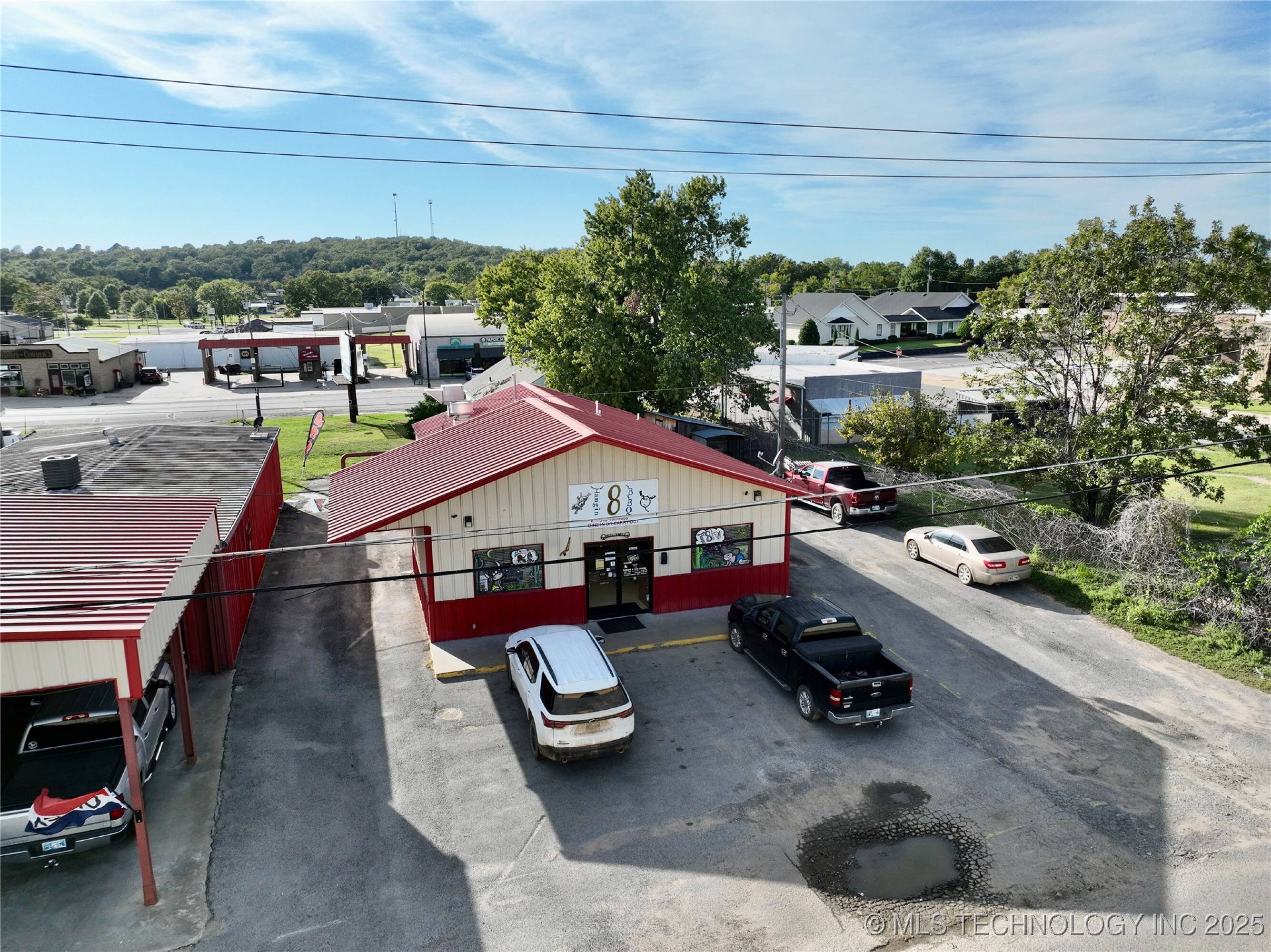 313 N Front St