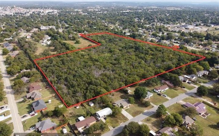 Pictures of Land property located at Hardy Springs, McAlester, OK 74501 for sales - image #1