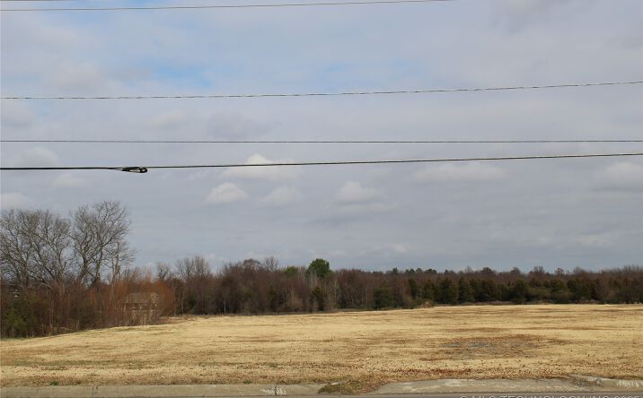 Pictures of Land property located at Chandler Road, Muskogee, OK 74403 for sales - image #1
