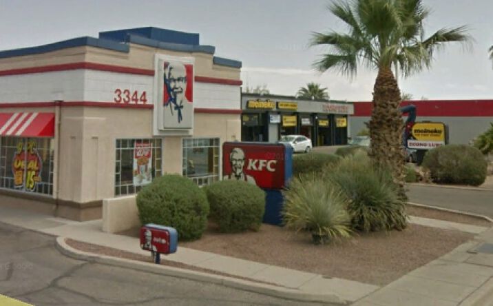 Pictures of Retail property located at 3344 N Oracle Rd,, Tucson, AZ 85705 for comps - image #1