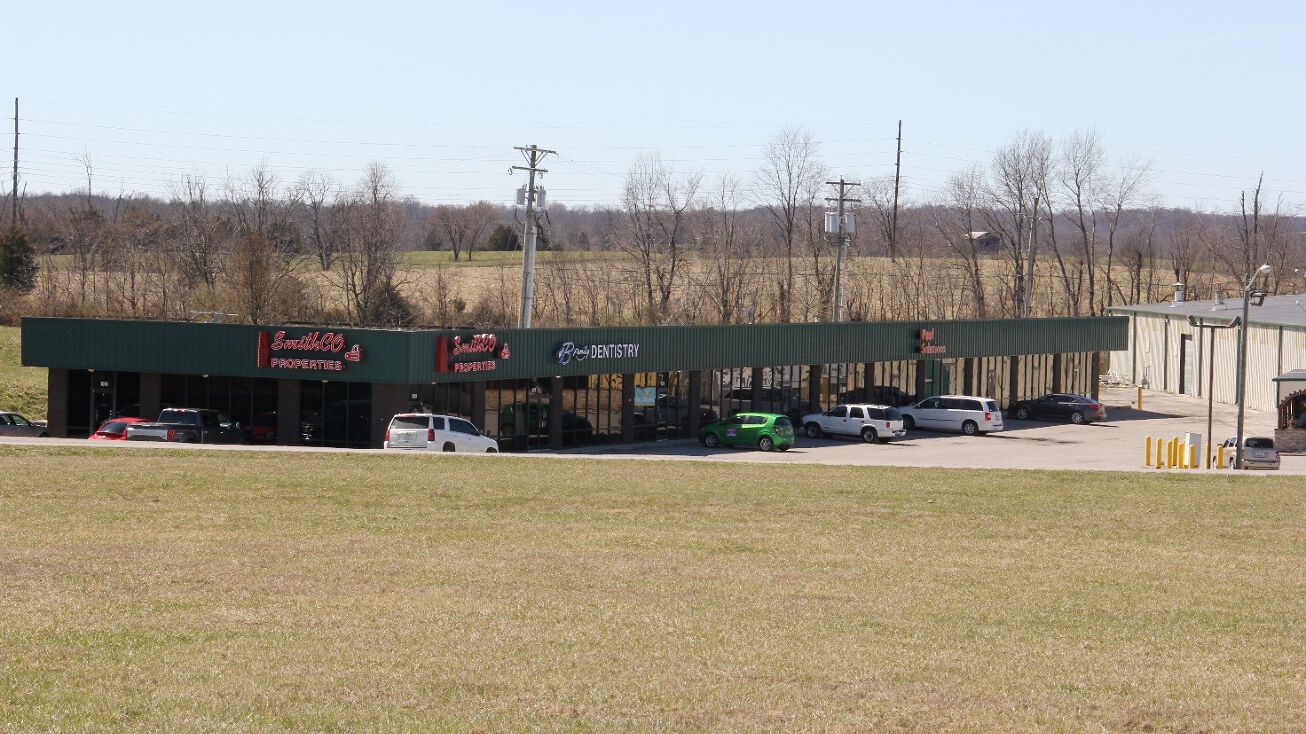 1008 Eagle Lake Drive, Lawrenceburg, KY 40342