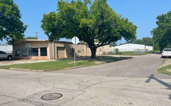image of property at 224 S 2ND STREET Durant OK 74701