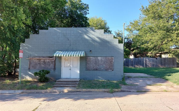 image of property at 4415 E LATIMER ST Tulsa OK 74115-5205