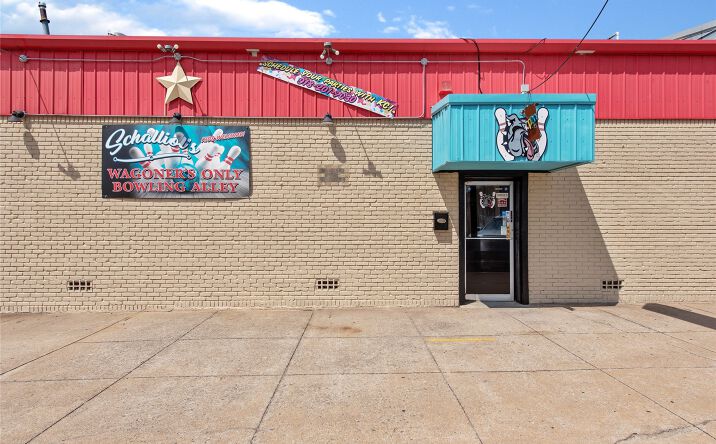 image of property at 123 N MAIN ST Wagoner OK 74467