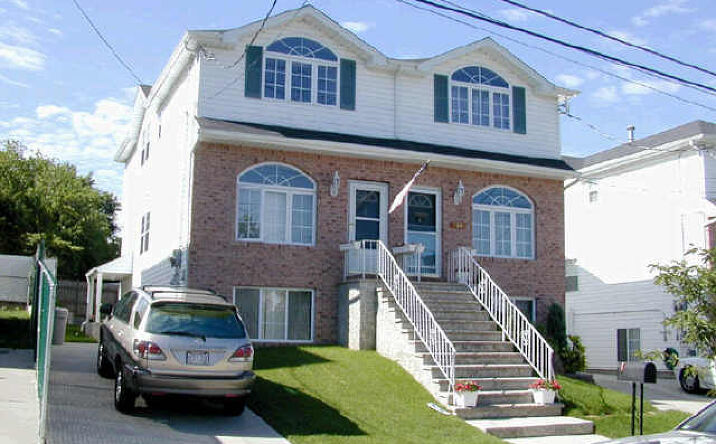 image of property at 582 WESTWOOD AVENUE Staten Island NY 10314