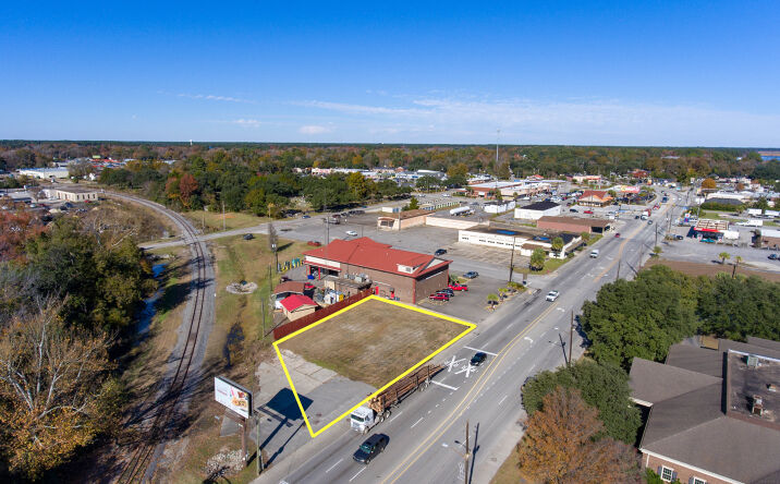 Pictures of Land property located at 125 N Fraser St, Georgetown, SC 29440 for sales - image #1