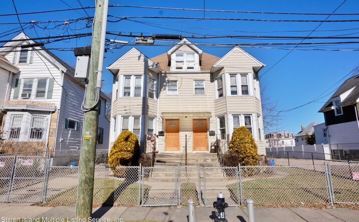 image of property at 135 HARRISON AVE Staten Island NY 10302-1101