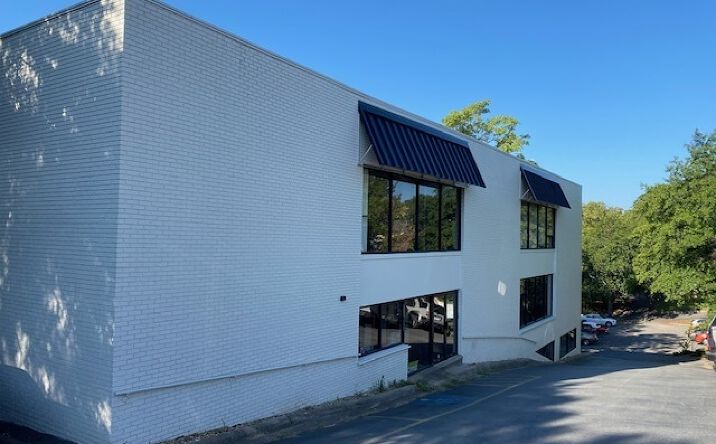 Pictures of Office property located at 1900 N Bryant St, Little Rock, AR 72207 for sales - image #1
