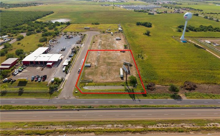 Pictures of Land property located at 100 Pennzoil Loop S, Edinburg, TX 78542 for sales - image #1
