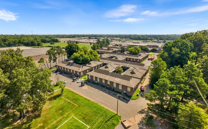 Pictures of Multifamily property located at 1920 Florida St, Memphis, TN 38109 for sales - image #1