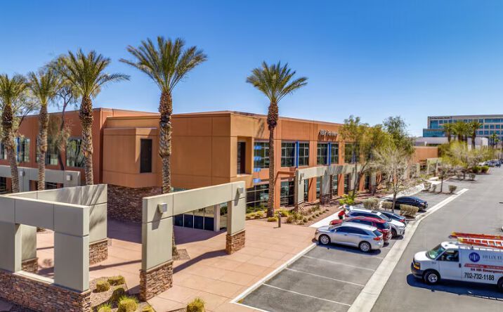 Pictures of Office property located at 900 S Pavilion Center Dr, Las Vegas, NV 89144 for sales - image #1