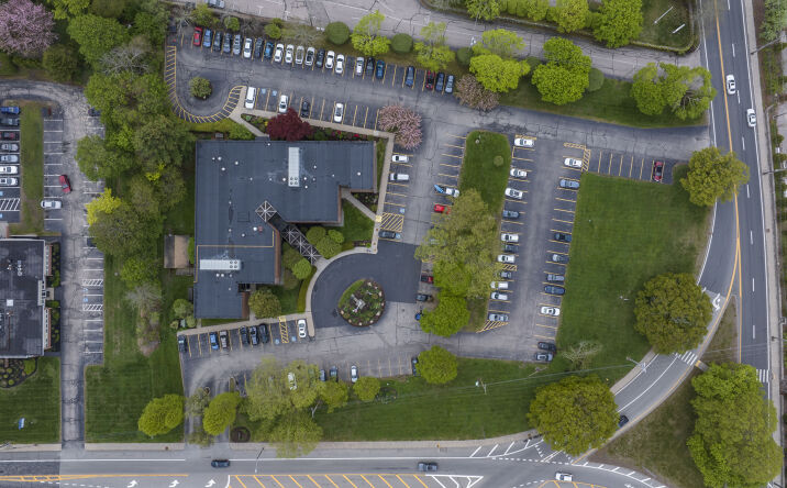 Pictures of Mixed Use, Office, Special Purpose property located at 360 Kingston Rd, Narragansett, RI 02882 for sales - image #1